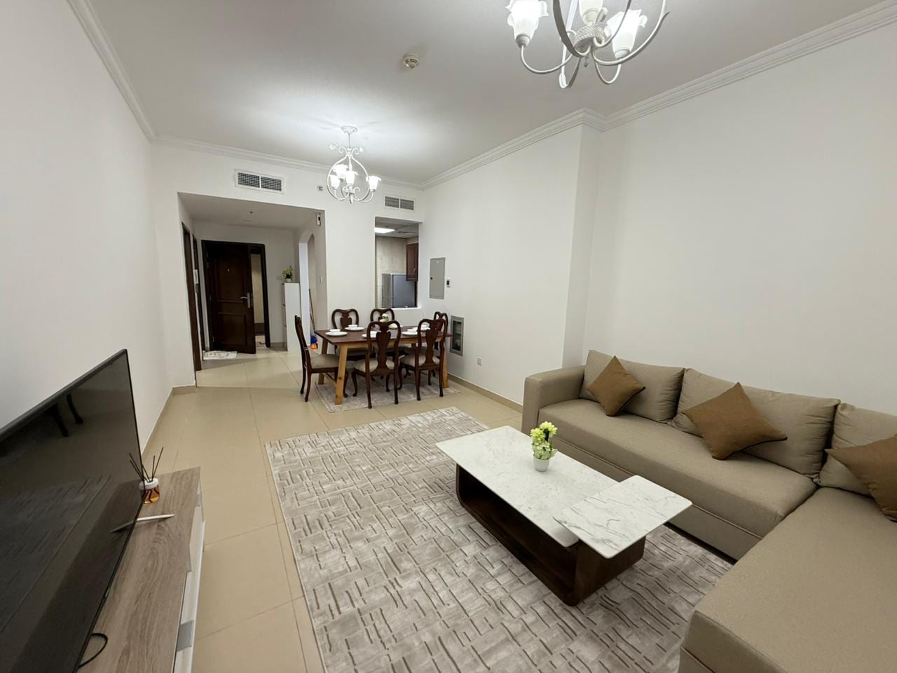 Furnished 1BR Apartment — Al Yasmeen Towers