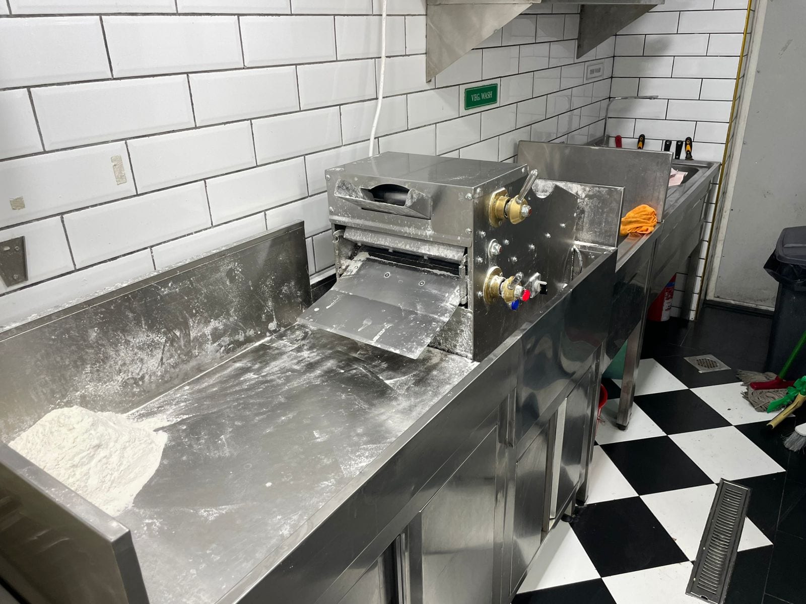Profitable Syrian Restaurant for Sale 4