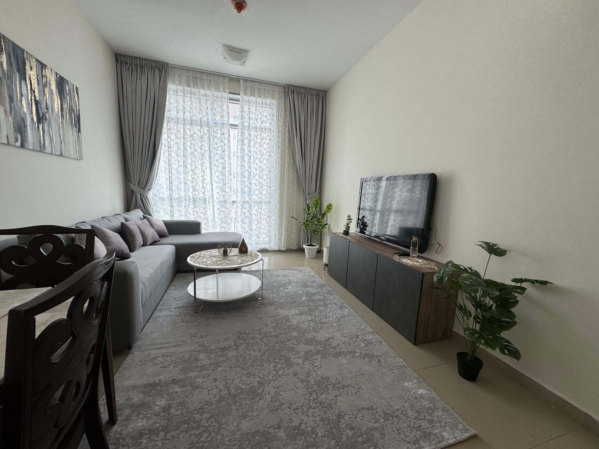 Sea View Furnished 1-Bedroom Apartment for Monthly Rent on Ajman Corniche — All Bills Included 3