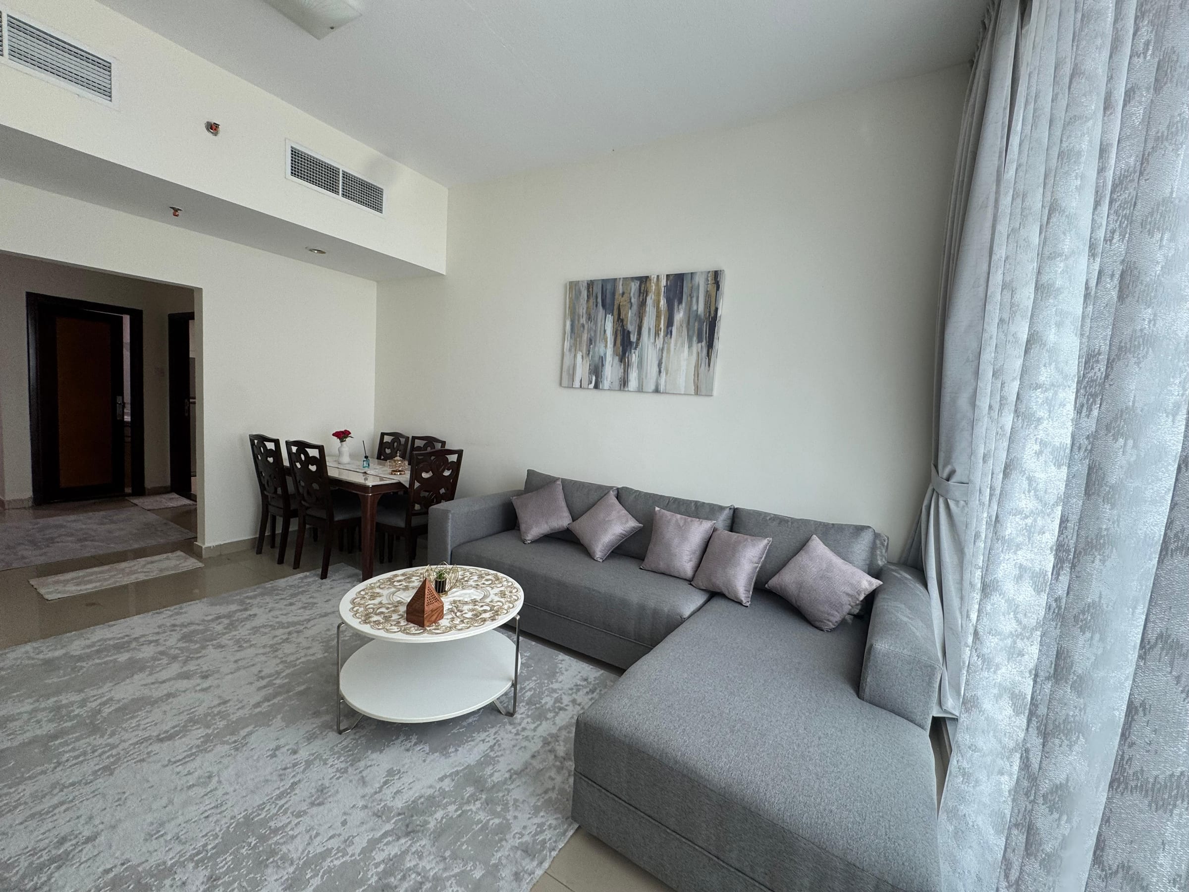 Sea View Furnished 1-Bedroom Apartment for Monthly Rent on Ajman Corniche — All Bills Included 4